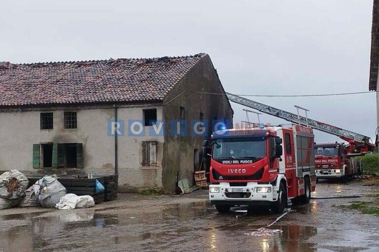 Incendio di Arquà Polesine, infortunio per un vigile del fuoco durante le operazioni di spegnimento